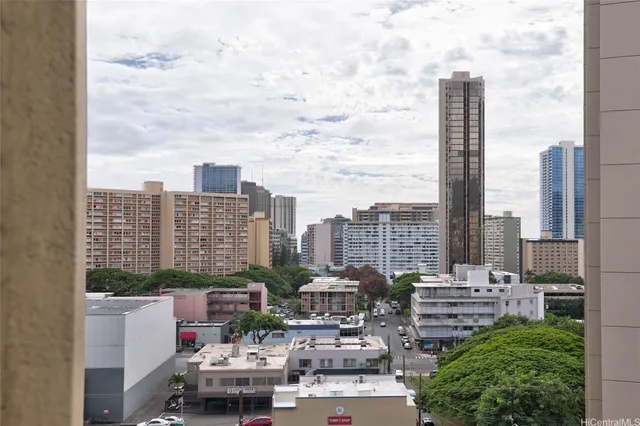 a picture of city view