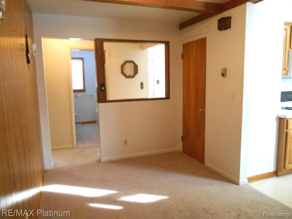 1840 Gray Road Howell, MI 48843 - Photo 14 of 35 Dining Room