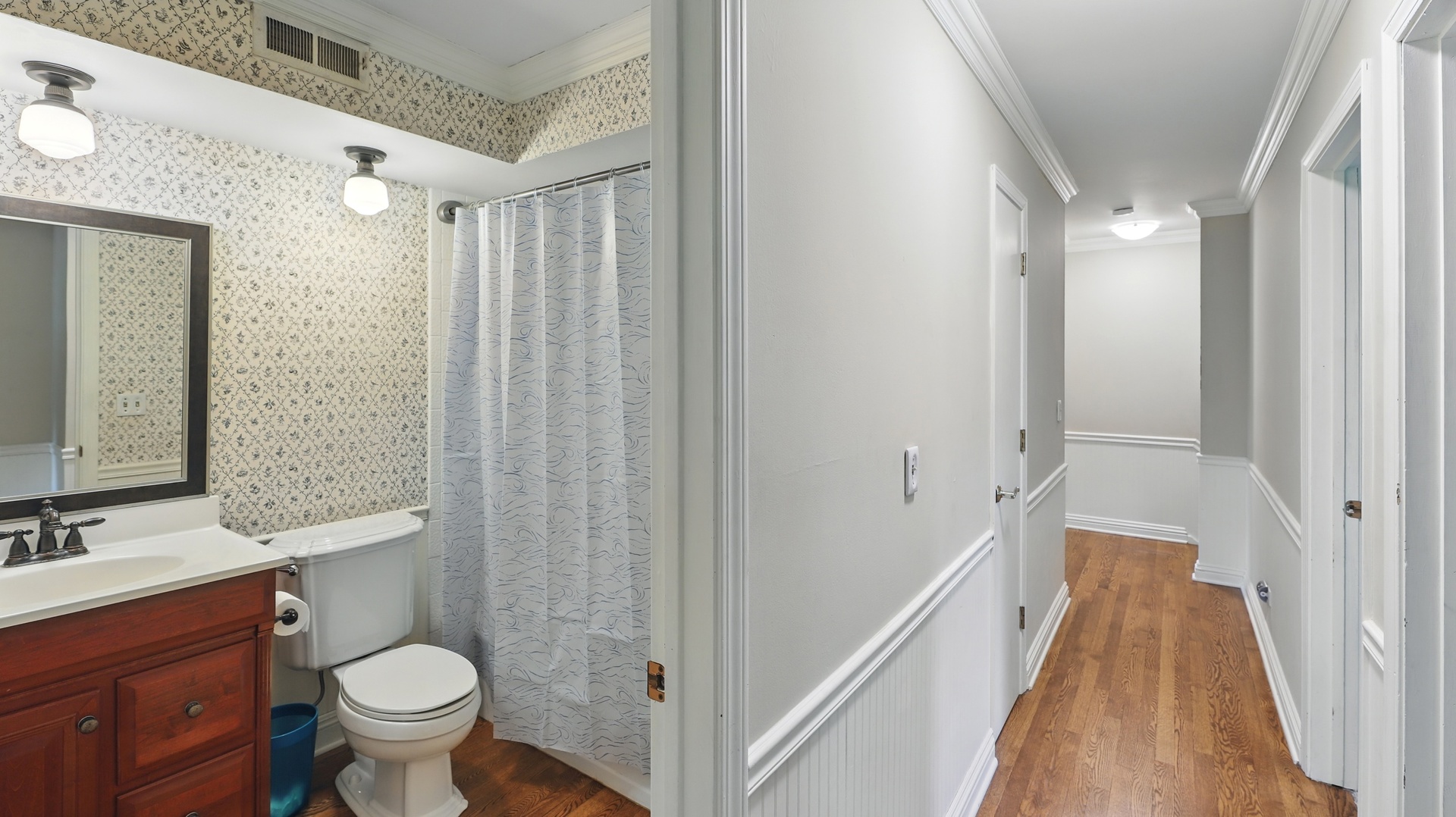 533 Warwick Drive Naperville, IL 60565 - Photo 15 of 25