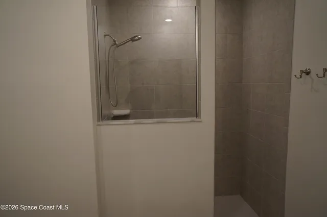 $2,500 | 153 Oakcrest Avenue Northeast, Palm Bay, FL 32907