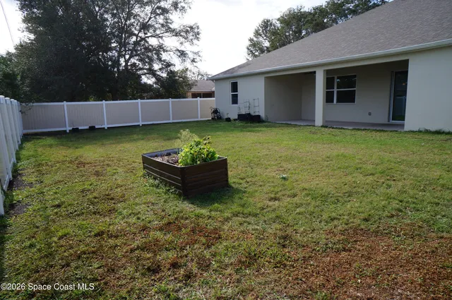 $2,500 | 153 Oakcrest Avenue Northeast, Palm Bay, FL 32907