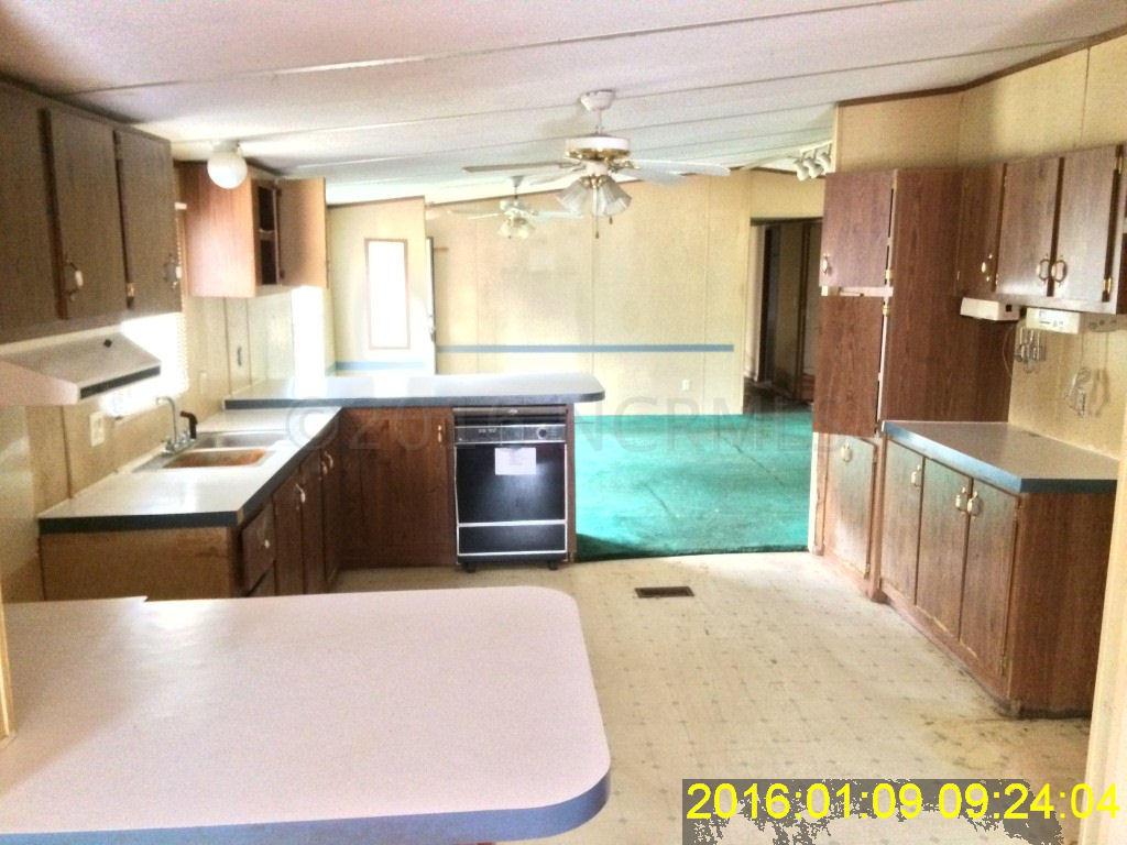 457 Tickle Road Lumberton, NC 28358 - Photo 3 of 21 IMG_5281