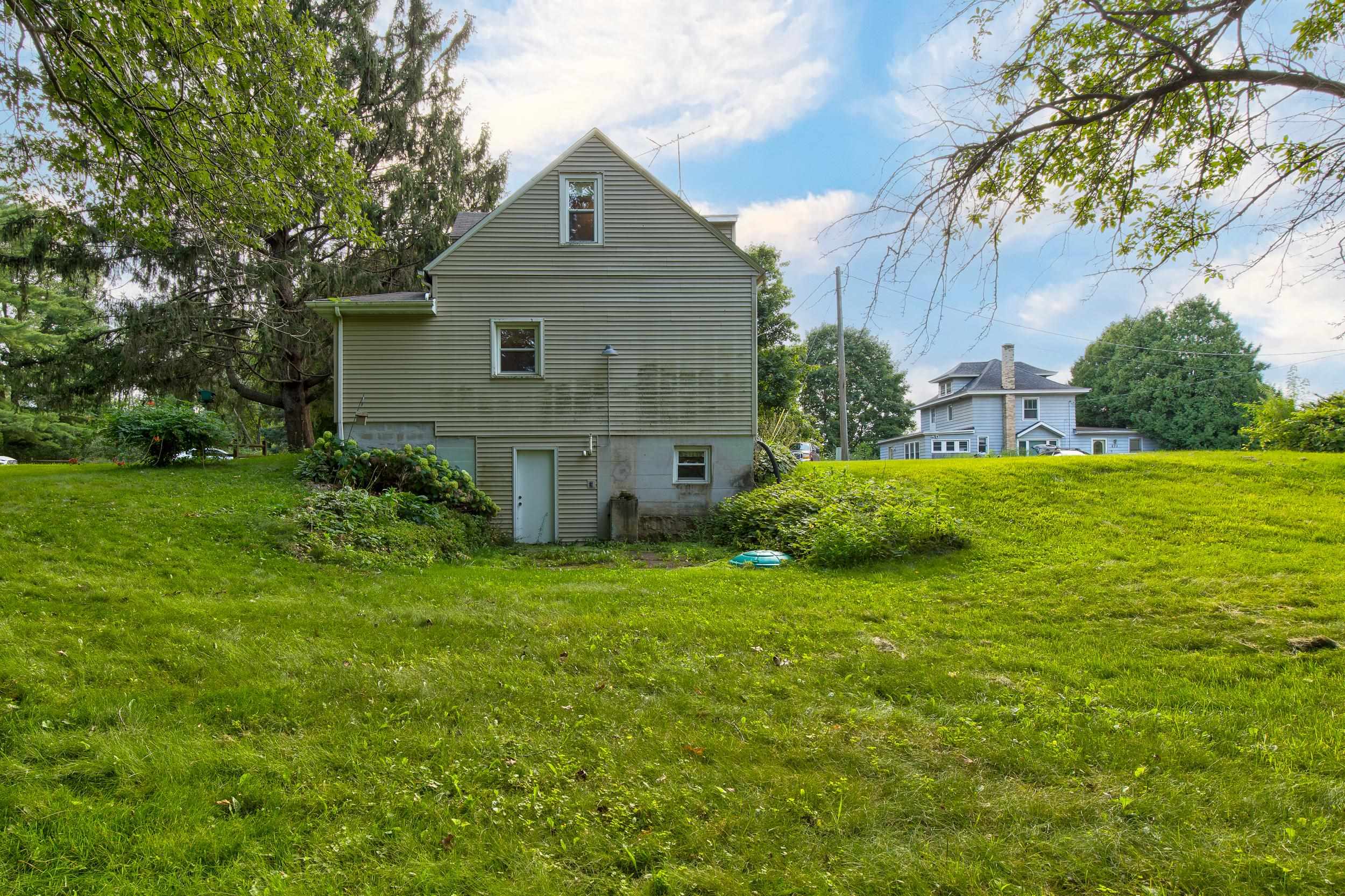 694 Fox Lane Waterloo, WI 53594 - Photo 25 of 33