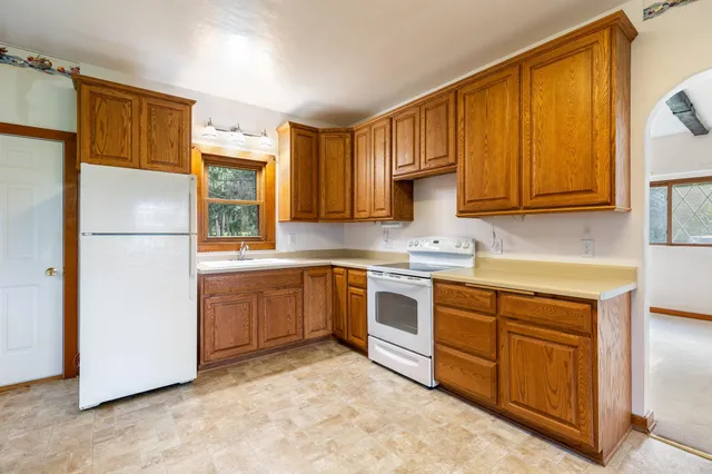 $235,500 | 694 Fox Lane, Waterloo, WI 53594