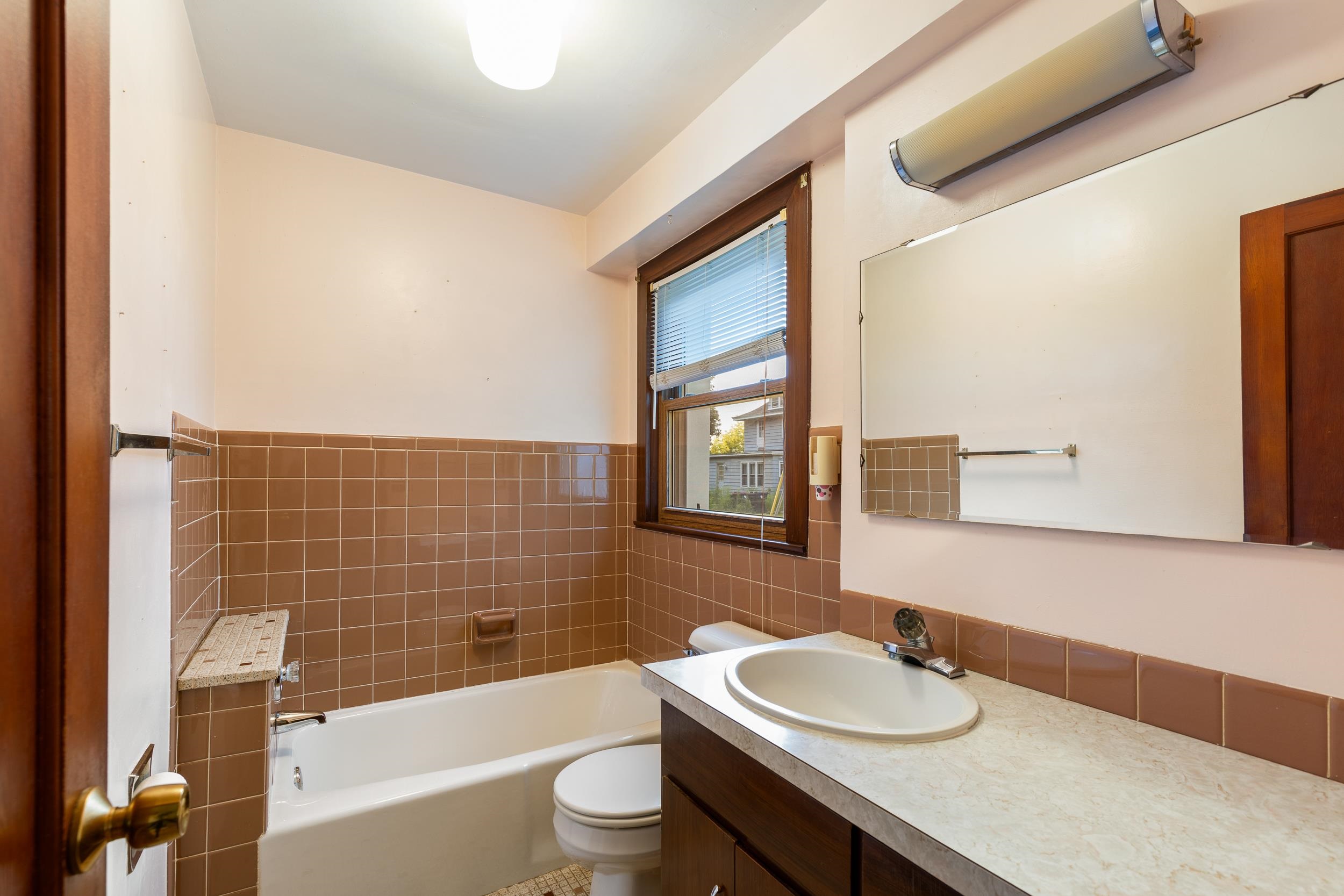 694 Fox Lane Waterloo, WI 53594 - Photo 9 of 33