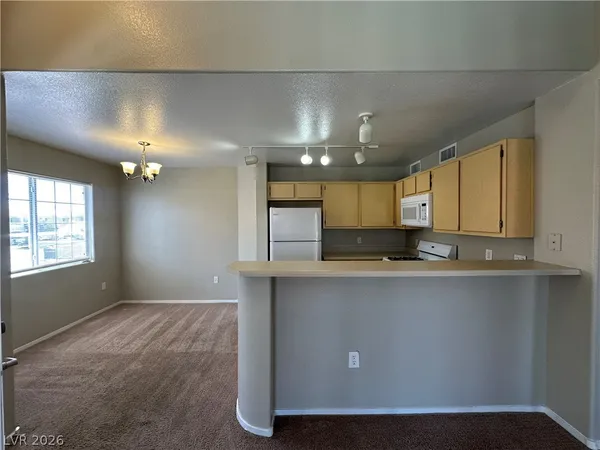 $1,160 | 1881 West Alexander Road, Unit 2076, North Las Vegas, NV 89032