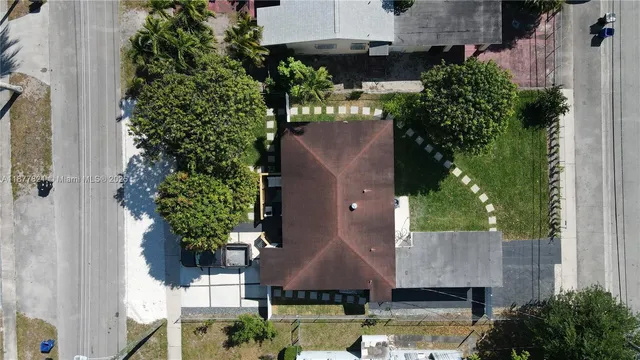 $599,000 | 150 Northeast 169th Terrace, North Miami Beach, FL 33162