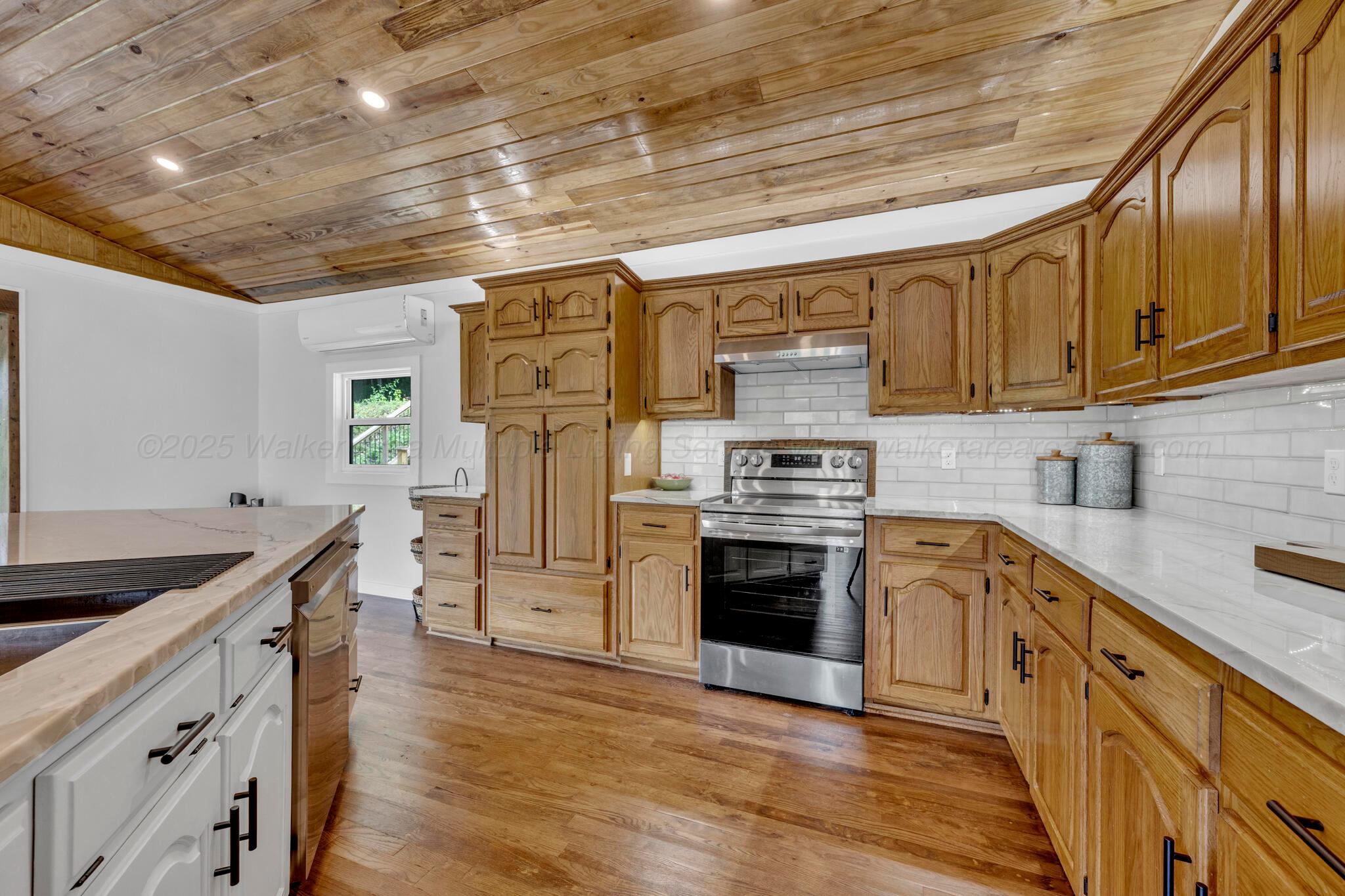 399 Phillips Road Cordova, AL 35550 - Photo 4 of 37 _DSC7609