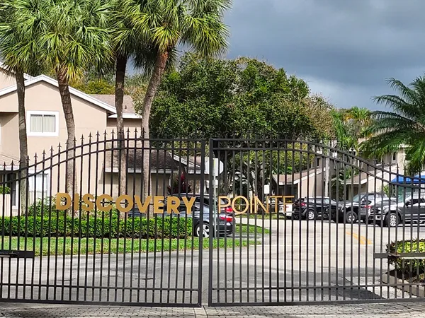 $2,950 | 1919 Discovery Circle East, Deerfield Beach, FL 33442