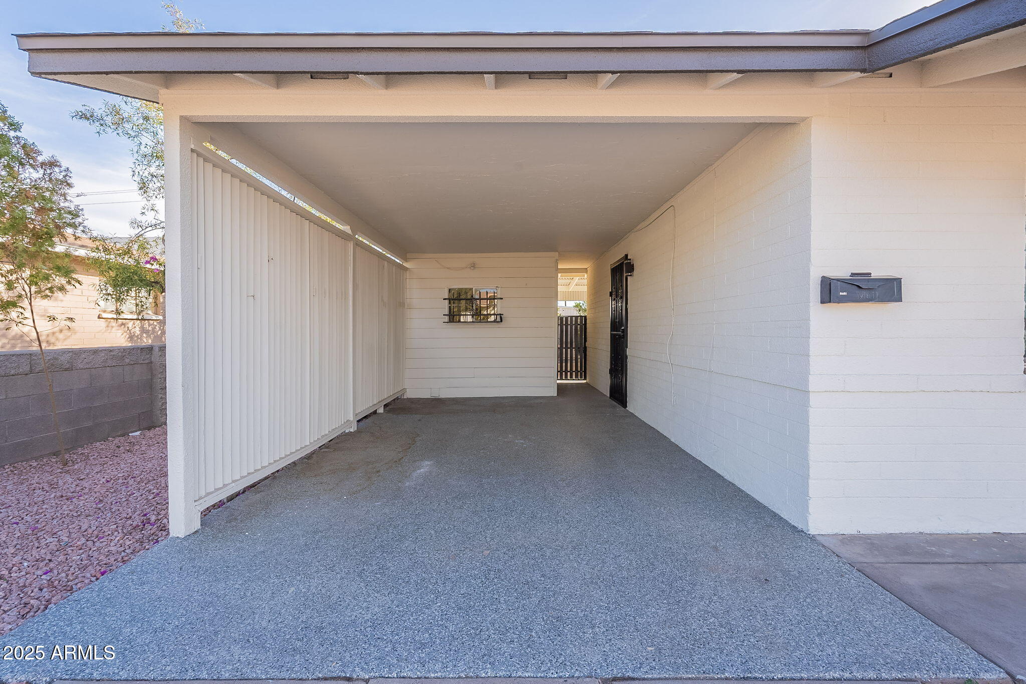 3321 East Almeria Road Phoenix, AZ 85008 - Photo 12 of 40 7-web-or-mls-Almeria-7