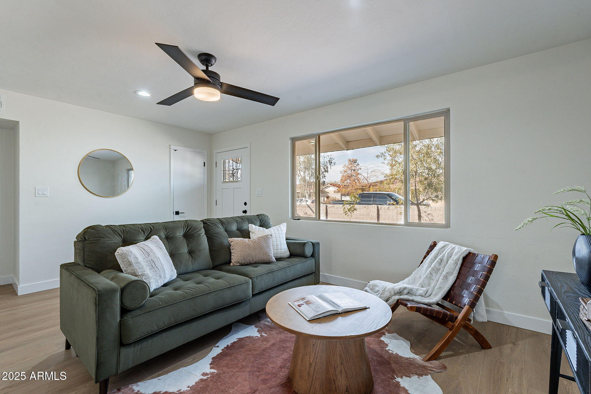 3321 East Almeria Road Phoenix, AZ 85008 - Photo 17 of 40 12-web-or-mls-Almeria-12