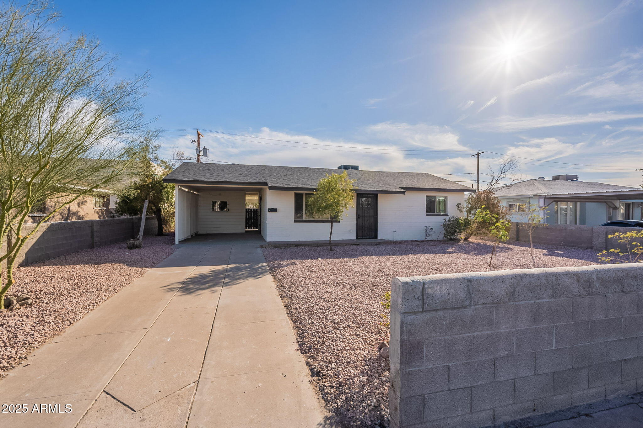 3321 East Almeria Road Phoenix, AZ 85008 - Photo 9 of 40 1-web-or-mls-Almeria-1