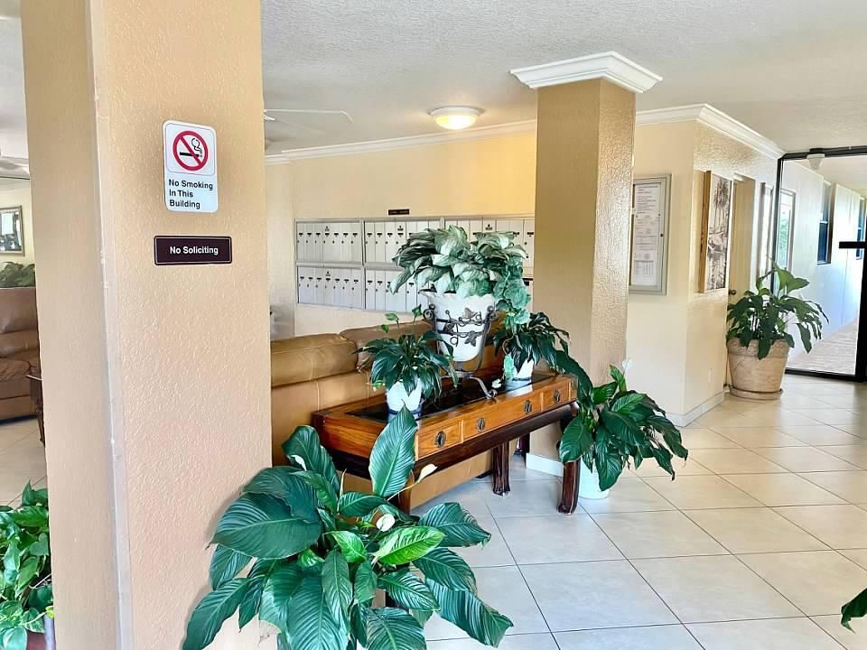 6461 Northwest 2nd Avenue, Unit 409 Boca Raton, FL 33487 - Photo 27 of 57 LOBBY