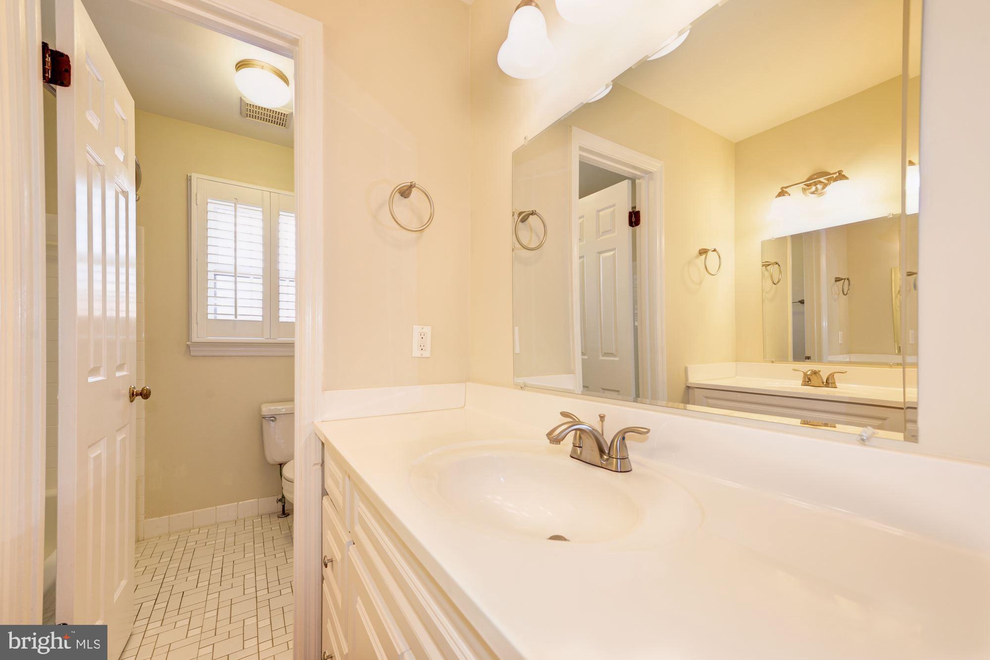 1245 Portner Road Alexandria, VA 22314 - Photo 16 of 30
