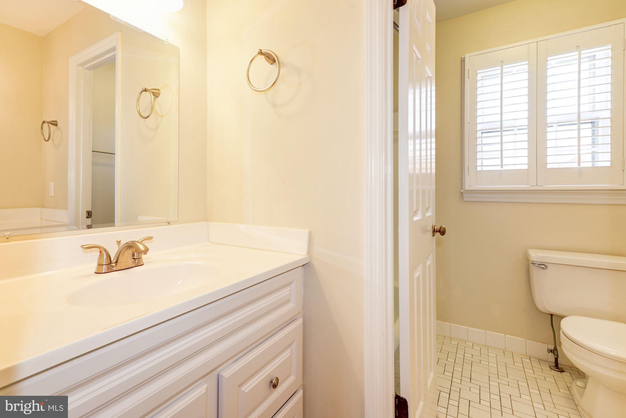 1245 Portner Road Alexandria, VA 22314 - Photo 17 of 30
