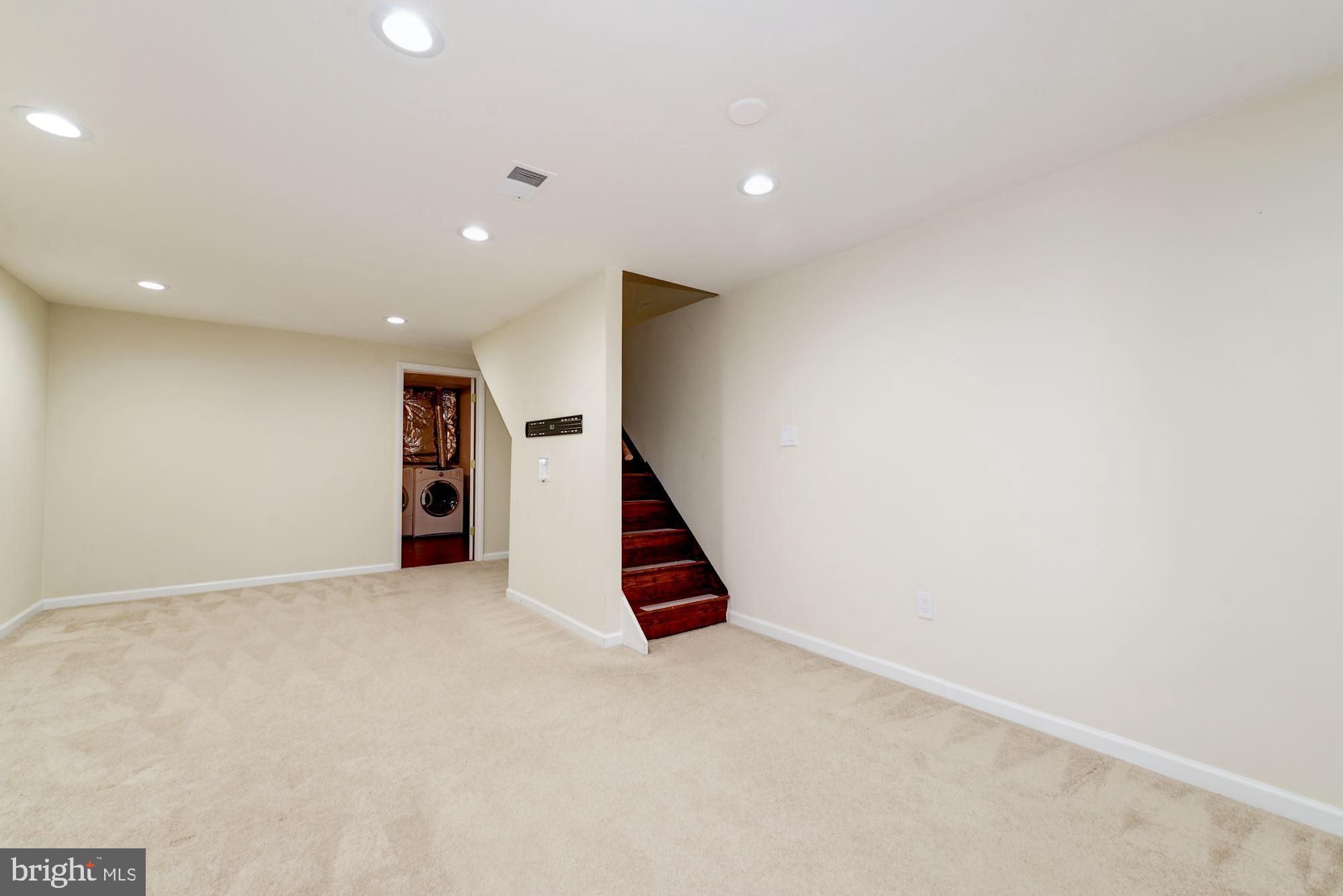 1245 Portner Road Alexandria, VA 22314 - Photo 25 of 30