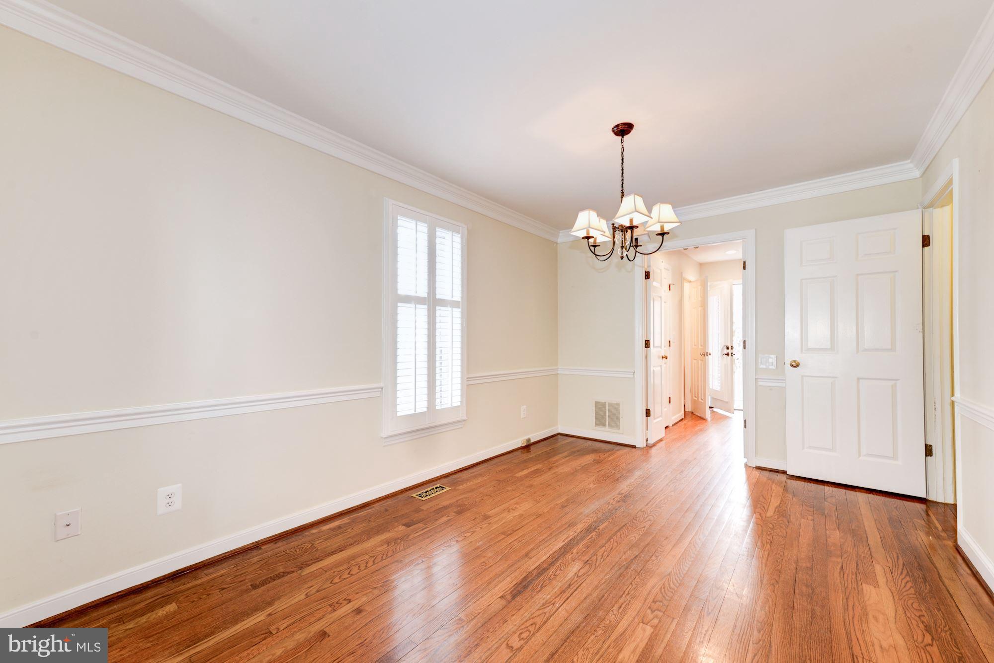 1245 Portner Road Alexandria, VA 22314 - Photo 6 of 30