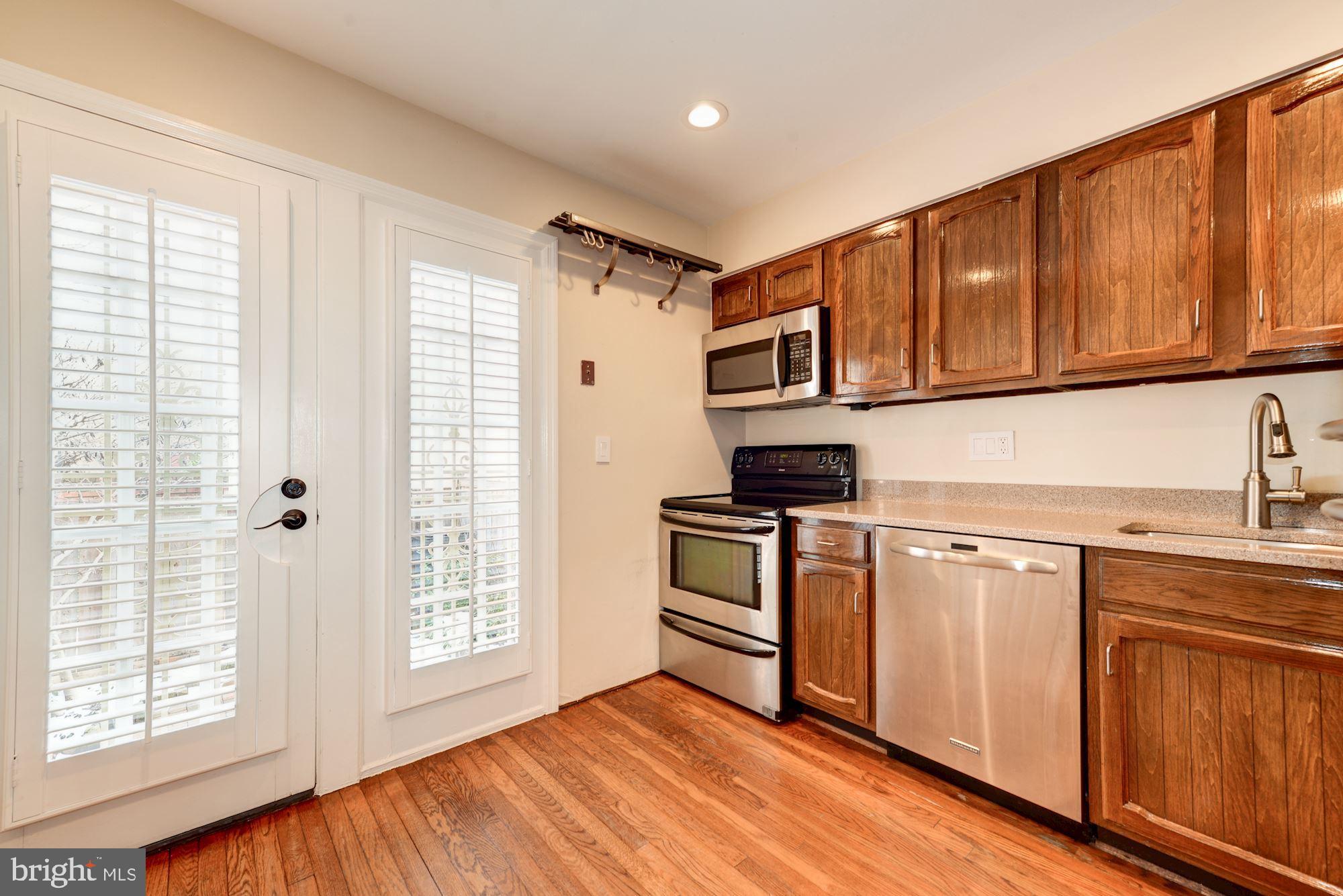 1245 Portner Road Alexandria, VA 22314 - Photo 9 of 30