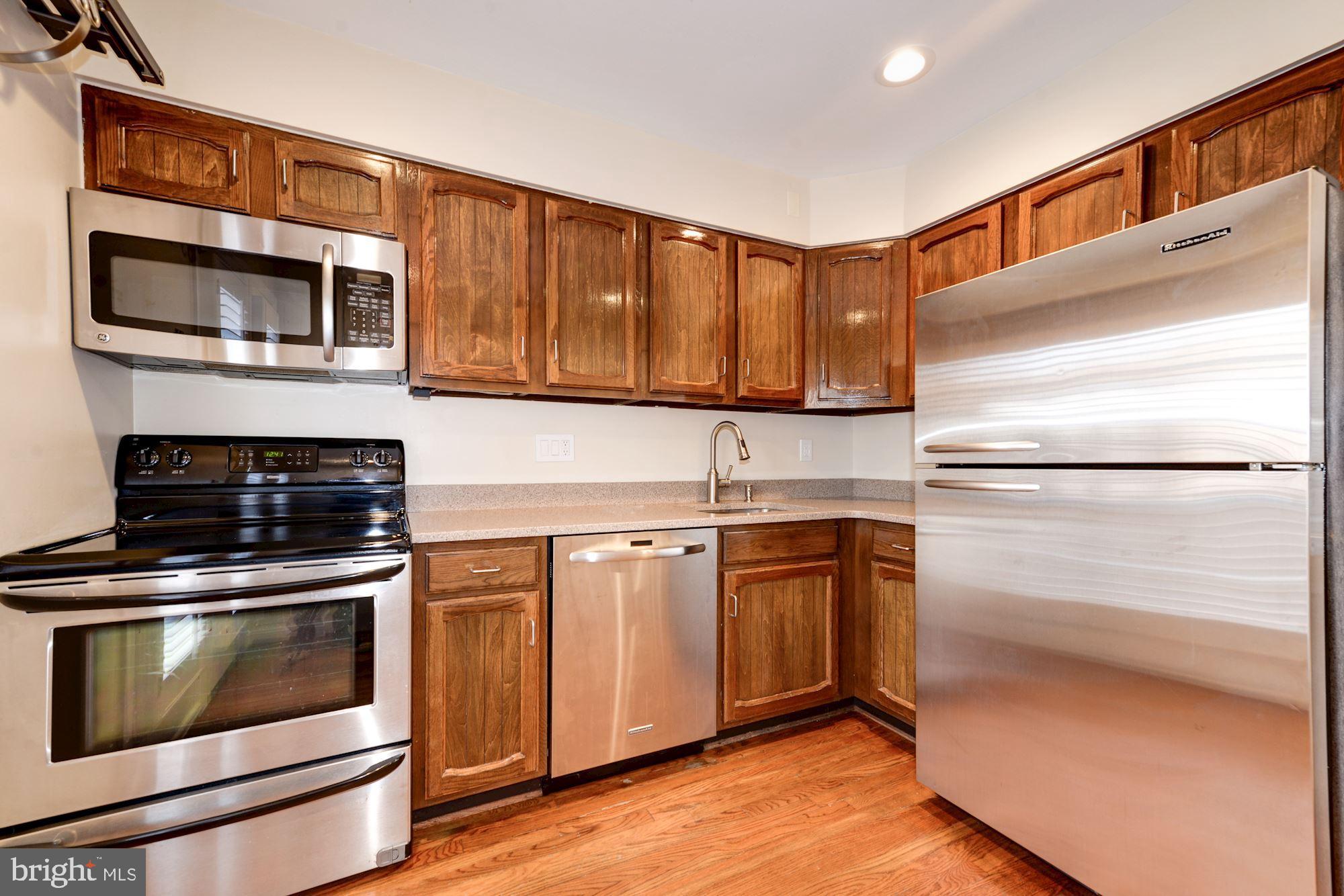 1245 Portner Road Alexandria, VA 22314 - Photo 10 of 30