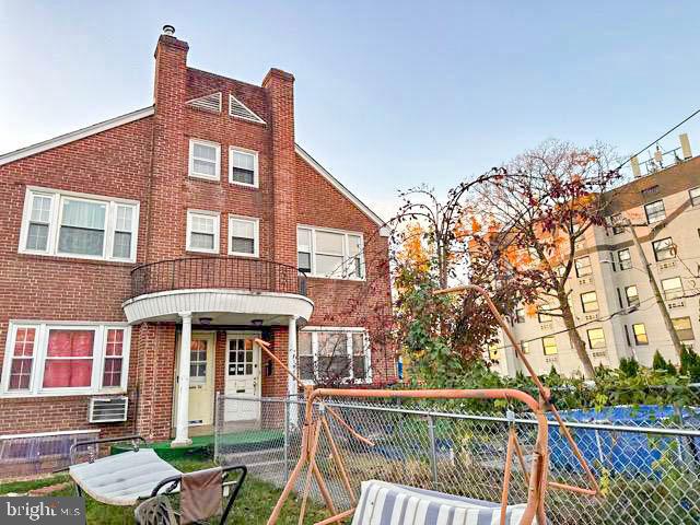 1910 Garrett Road Lansdowne, PA 19050 - Photo 1 of 4 Gallery Image 1