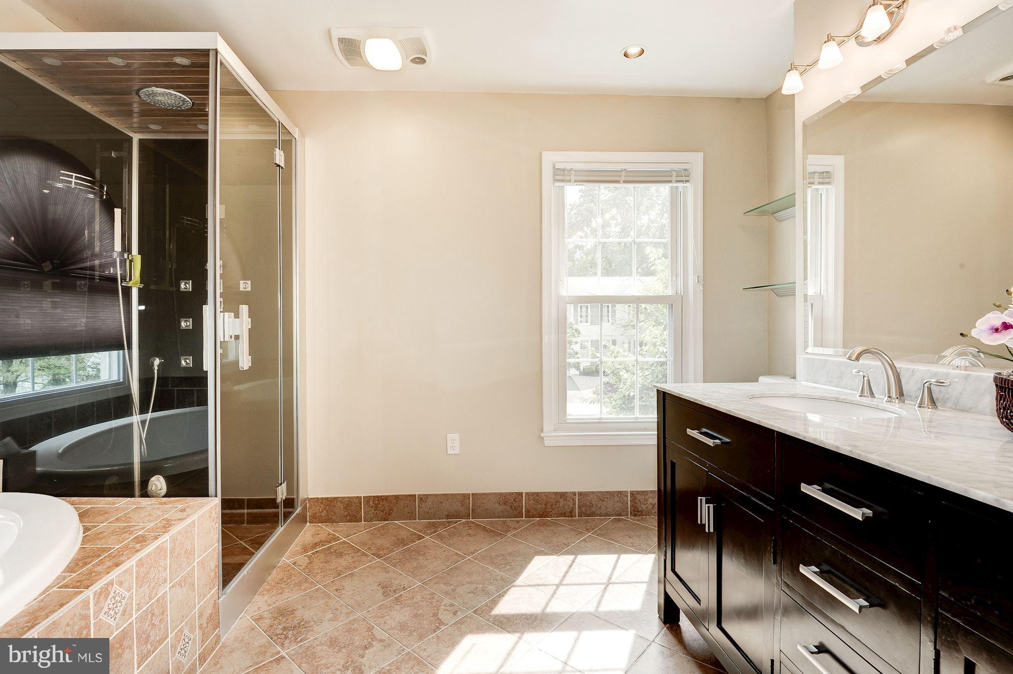 13561 Coachlamp Lane Silver Spring, MD 20906 - Photo 15 of 30 Bath (Master)