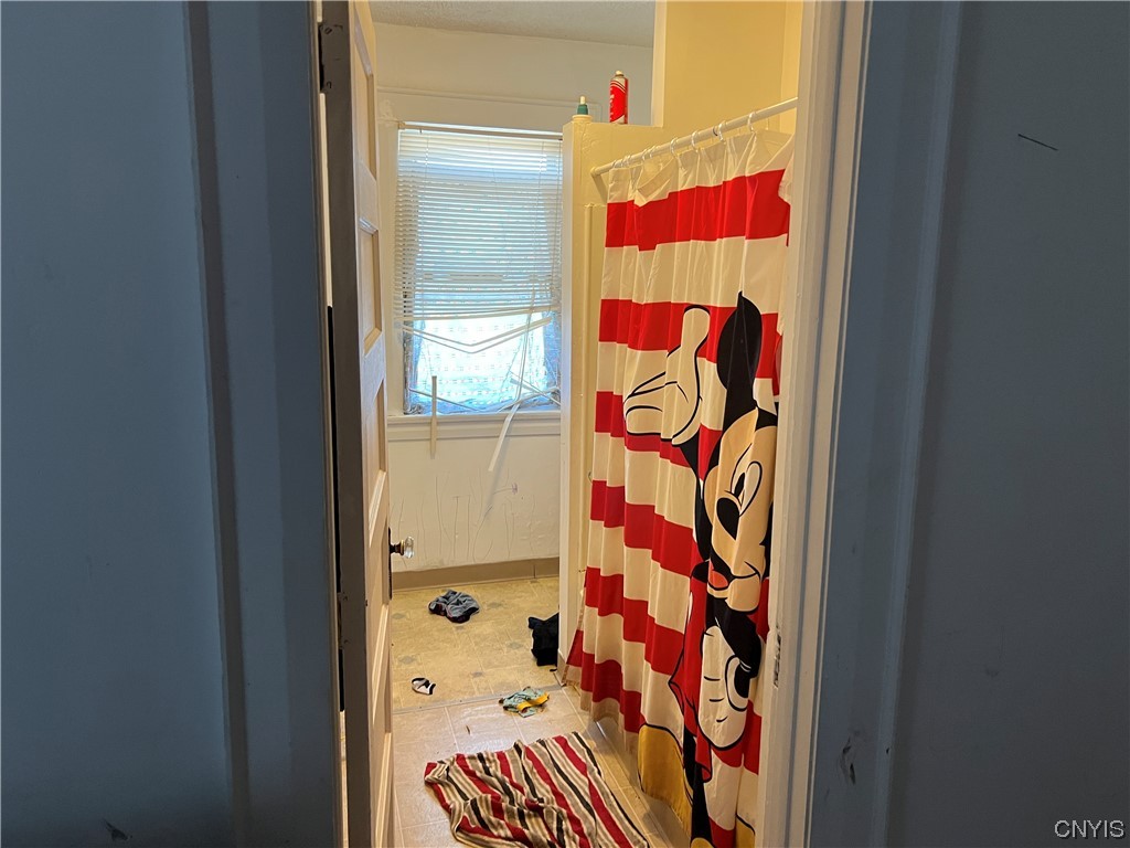 809 1st N Street Syracuse, NY 13208 - Photo 10 of 17