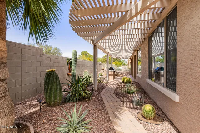 $2,000 | 20500 North Big Dipper Drive, Maricopa, AZ 85138