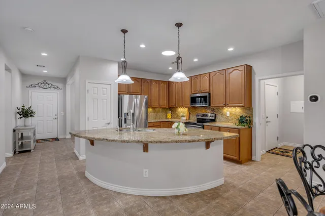 $2,000 | 20500 North Big Dipper Drive, Maricopa, AZ 85138