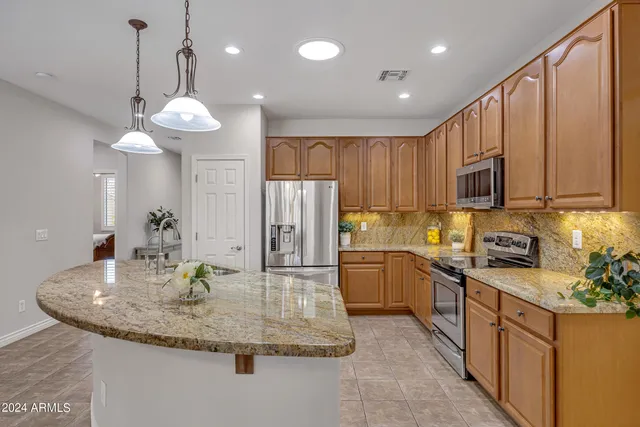 $2,000 | 20500 North Big Dipper Drive, Maricopa, AZ 85138