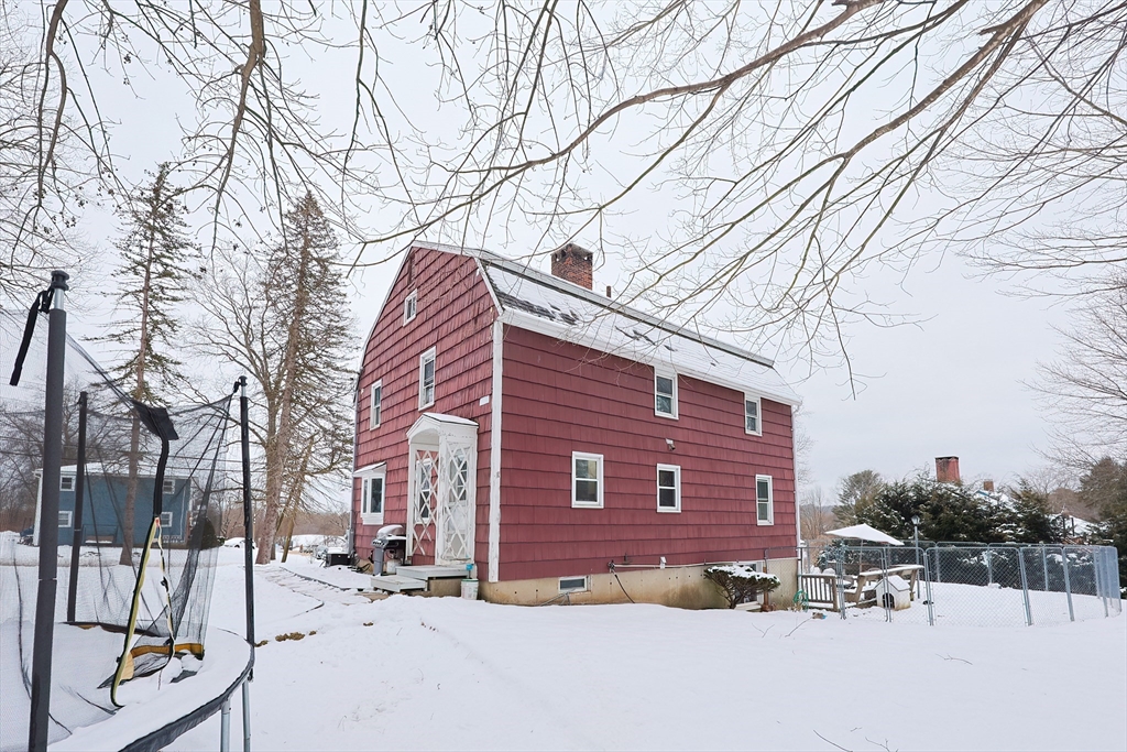 6 Mill Road Dudley, MA 01571 - Photo 3 of 36 Gallery Image 3