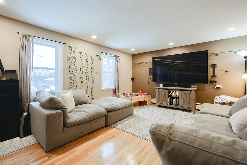 6 Mill Road Dudley, MA 01571 - Photo 8 of 36 Gallery Image 8