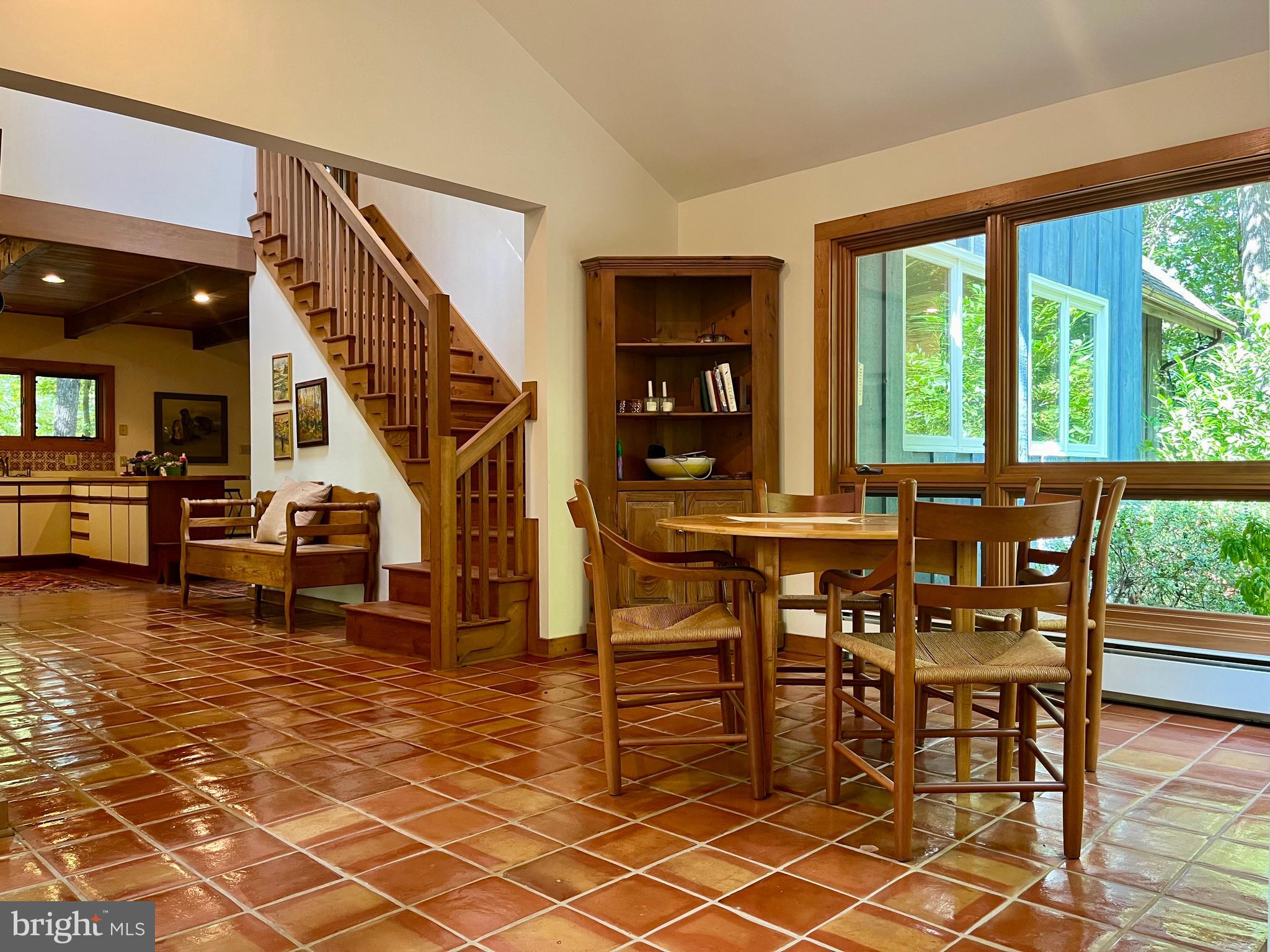 740 Long Mountain Road Washington, VA 22747 - Photo 23 of 51 Saltillo Tile