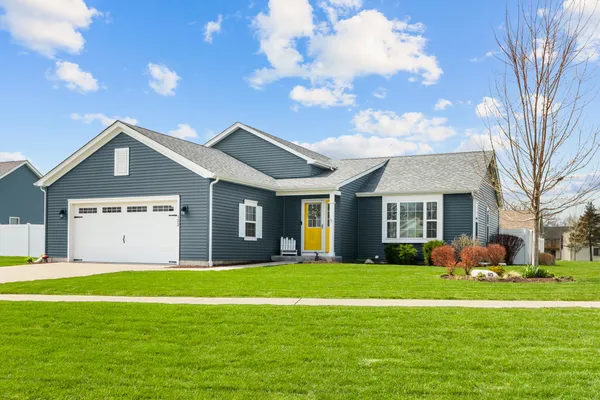 $459,000 | 123 Spring Drive, Walworth, WI 53184