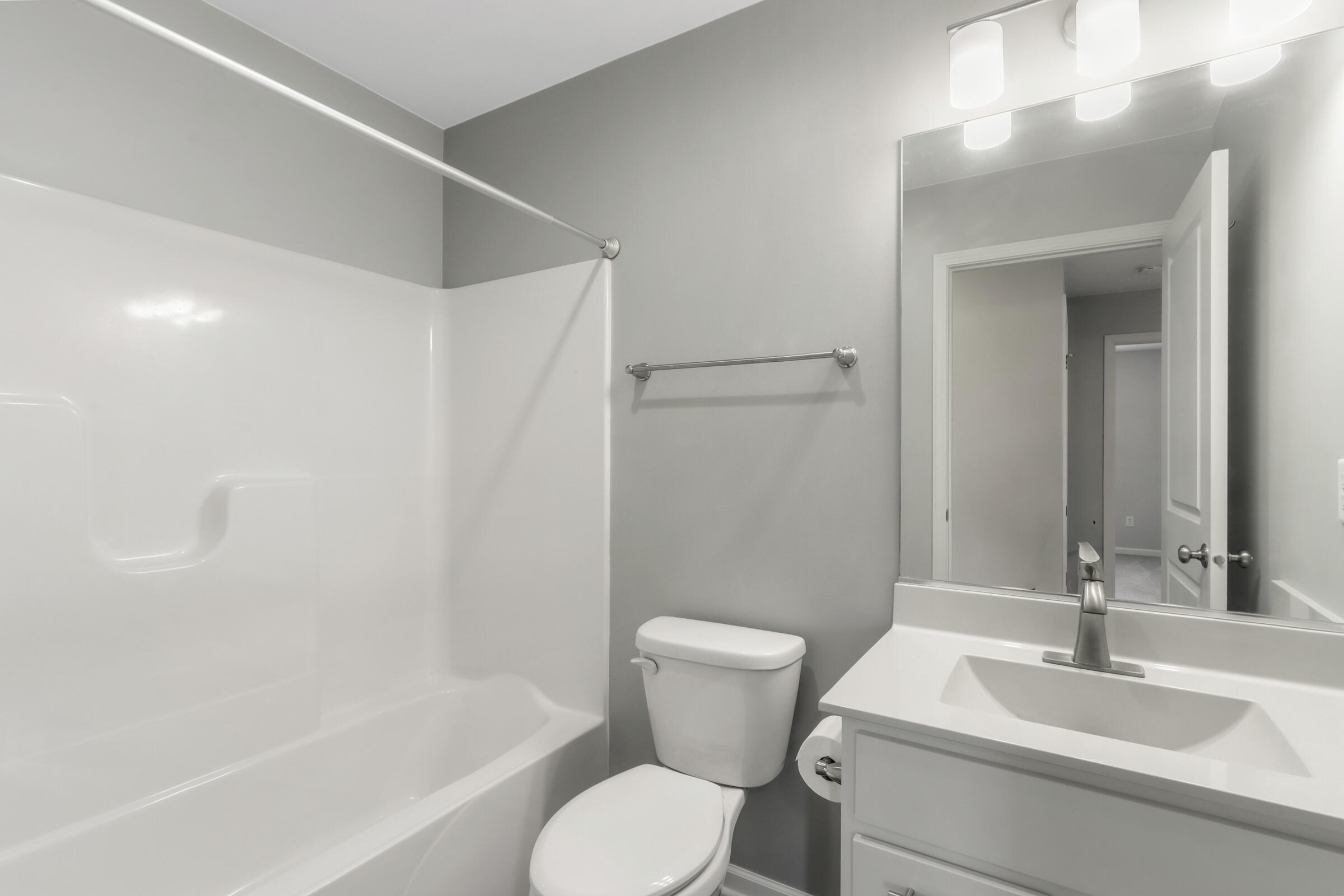 123 Spring Drive Walworth, WI 53184 - Photo 18 of 34 full bath upstairs