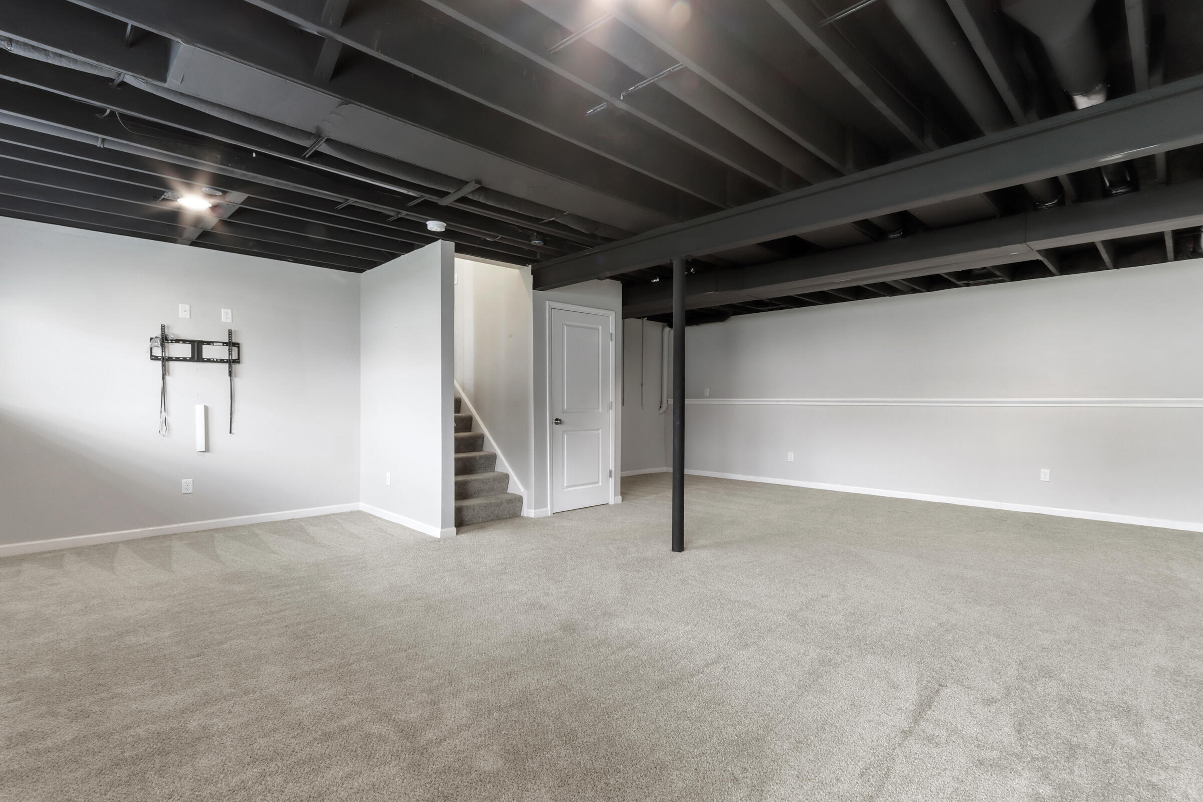 123 Spring Drive Walworth, WI 53184 - Photo 23 of 34 finished lower