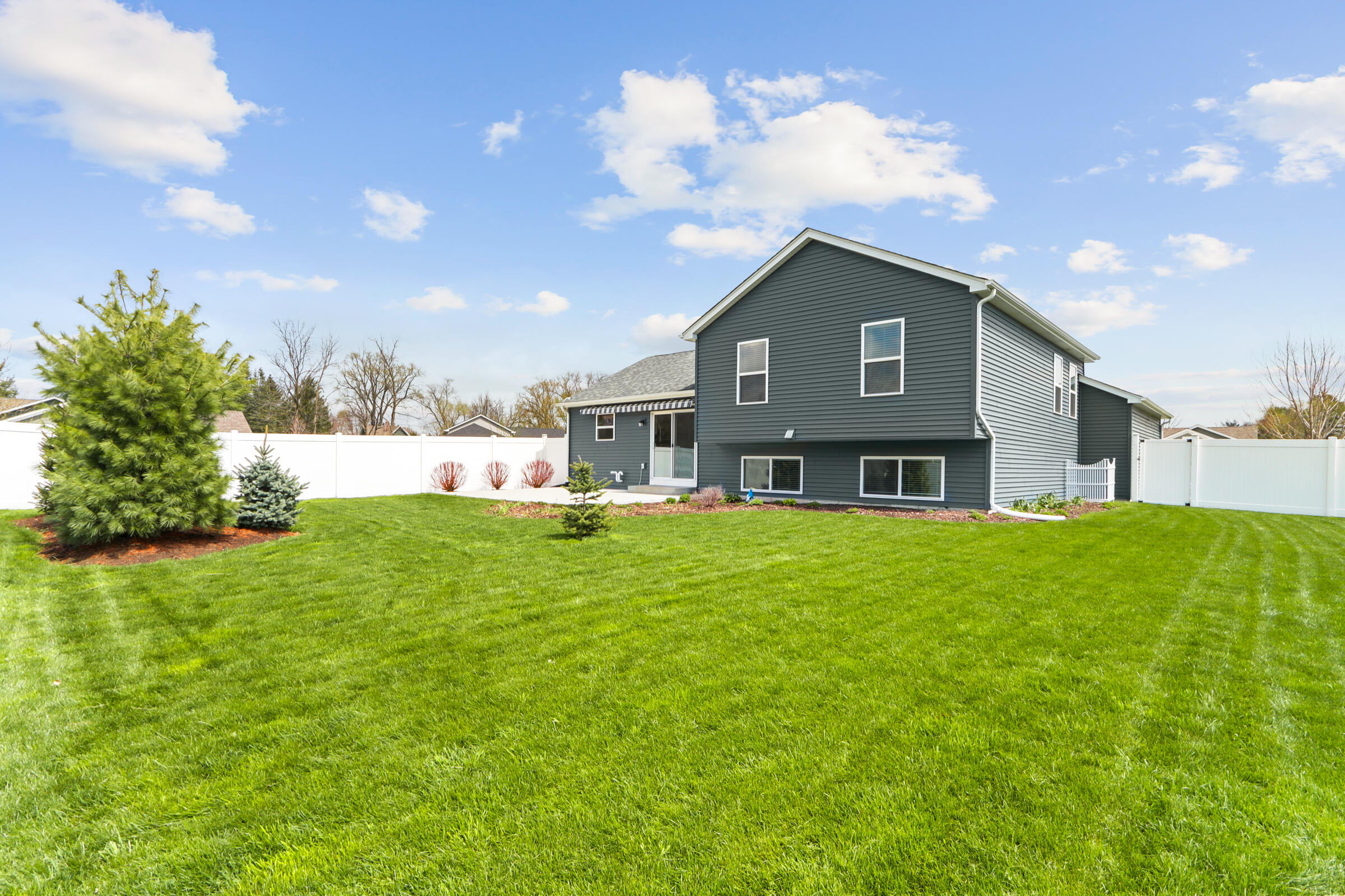 123 Spring Drive Walworth, WI 53184 - Photo 3 of 34 professionally landscaped