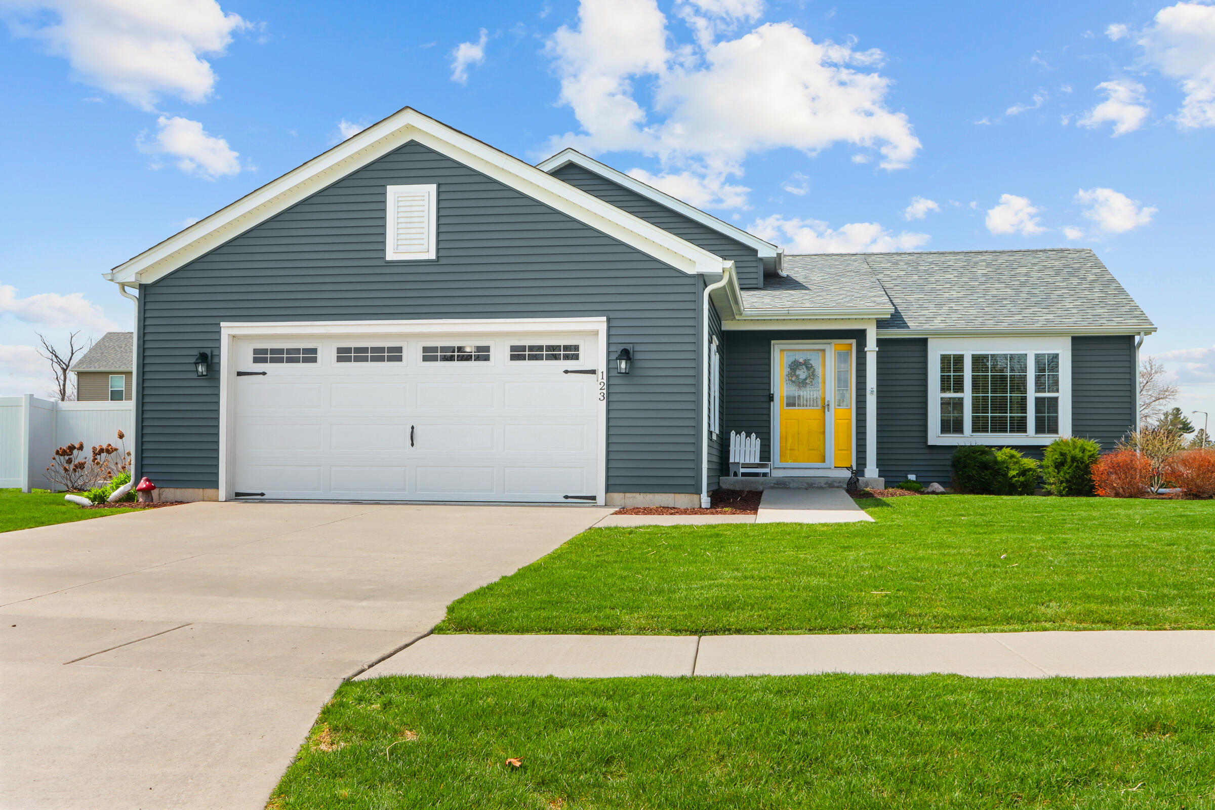 123 Spring Drive Walworth, WI 53184 - Photo 5 of 34 cement driveway