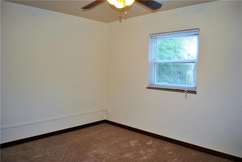 3017 Willett Road Pittsburgh, PA 15227 - Photo 12 of 15 Gallery Image 12