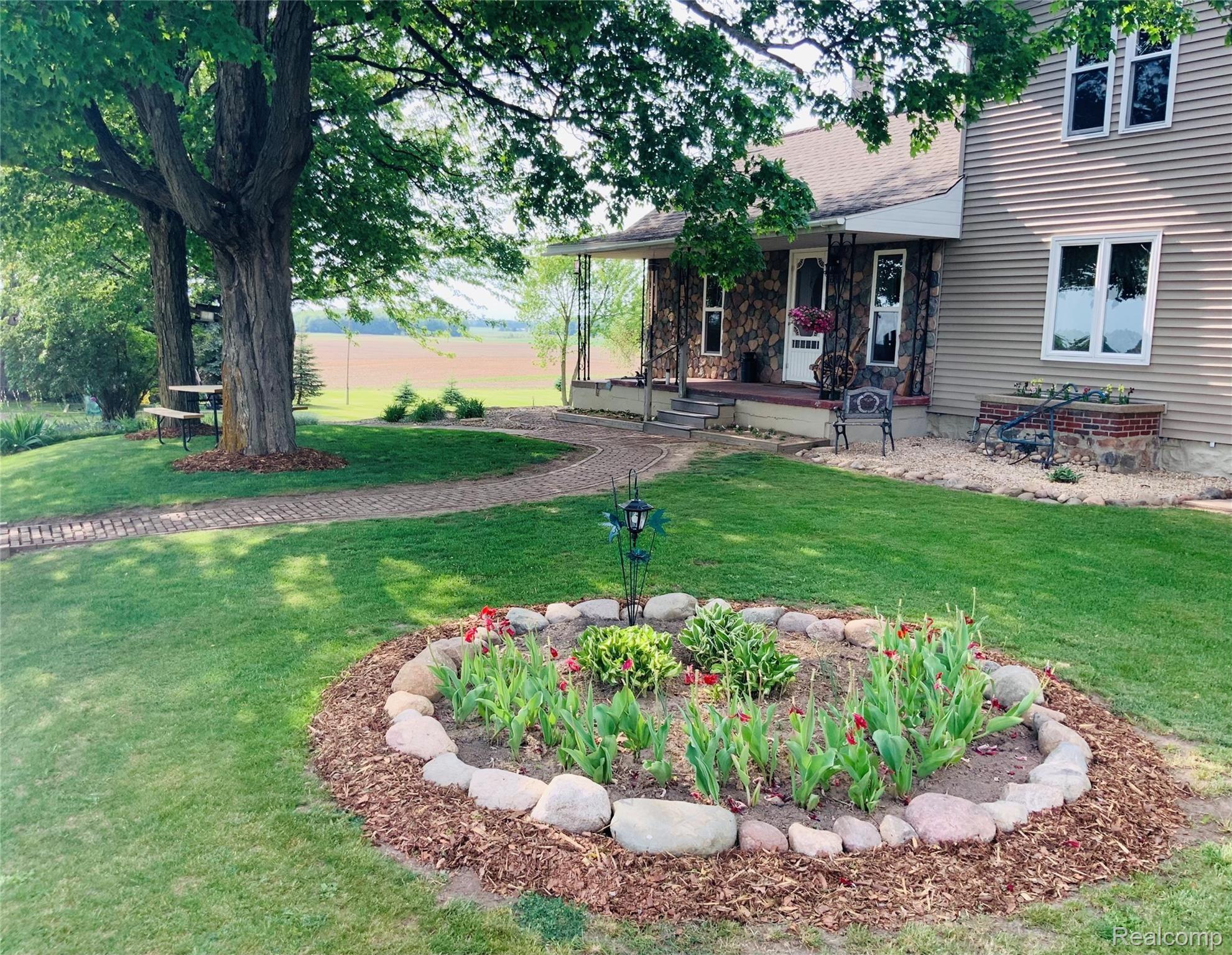 2165 Remington Road Caro, MI 48723 - Photo 1 of 24 3C7E0A4D-FE3C-4B88-8C2F-59645BC491A3.jpeg