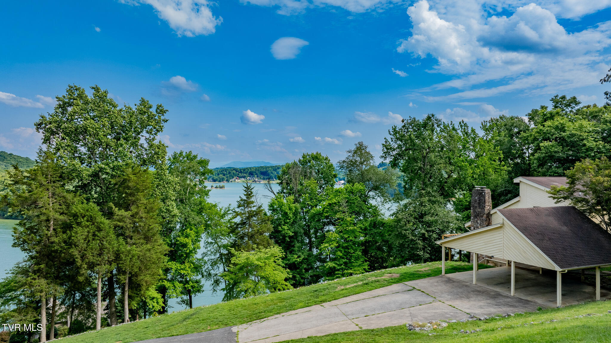 562 Gammon Road Kingsport, TN 37663 - Photo 64 of 65 dji_fly_20260626_172202_0538_17825089915