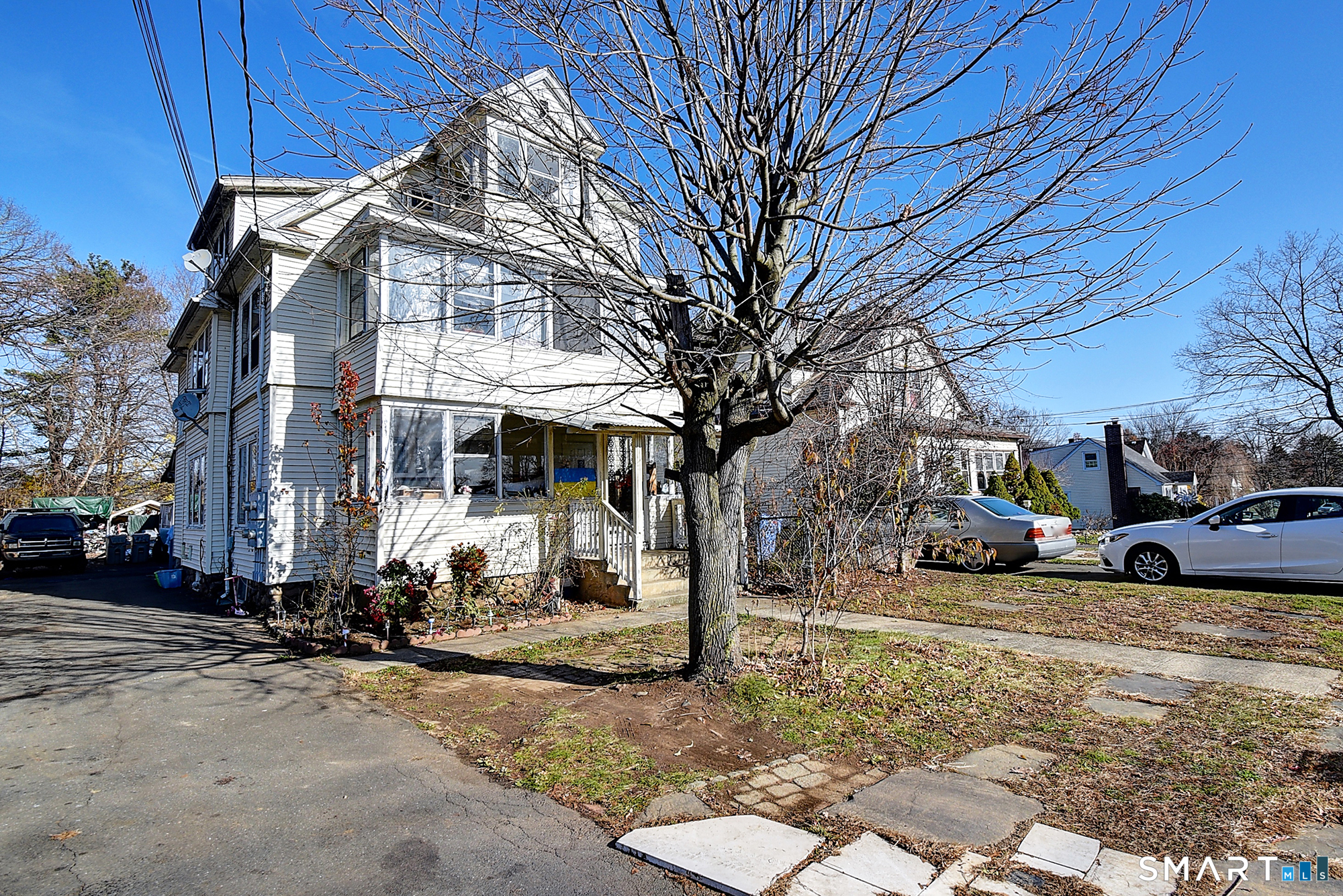 156 New Street Bristol, CT 06010 - Photo 3 of 8