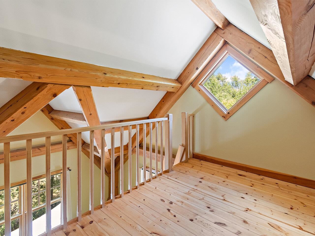 588 Round Barn Road Ferrisburgh, VT 05456 - Photo 20 of 28