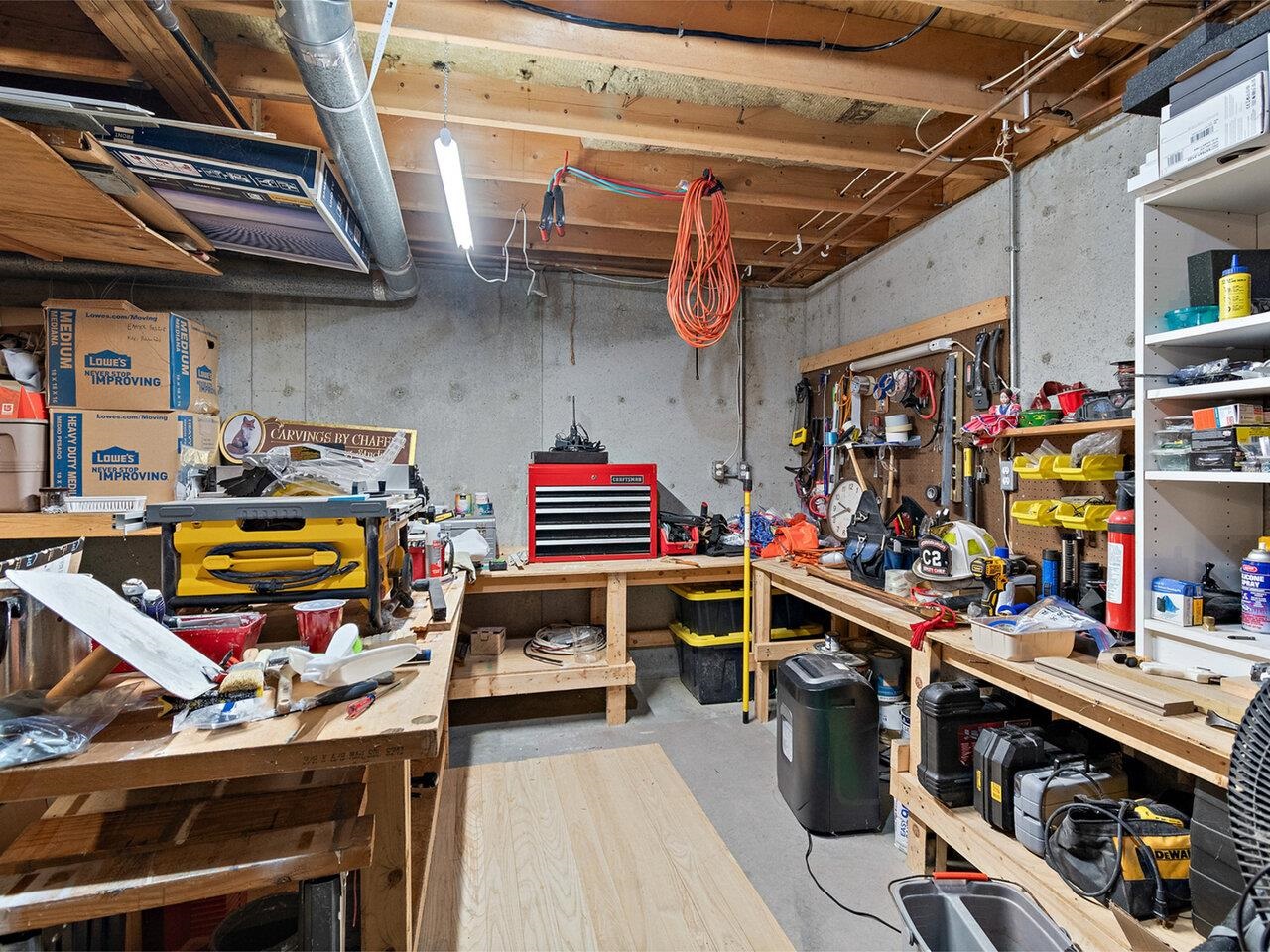 588 Round Barn Road Ferrisburgh, VT 05456 - Photo 22 of 28