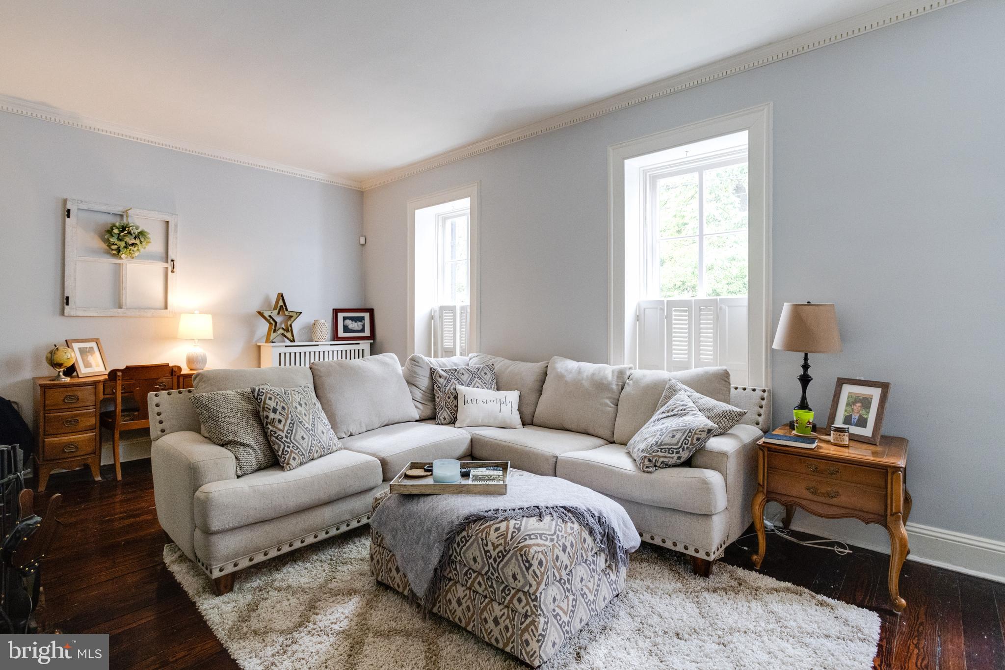 2411 Pickwick Road Baltimore, MD 21207 - Photo 5 of 85