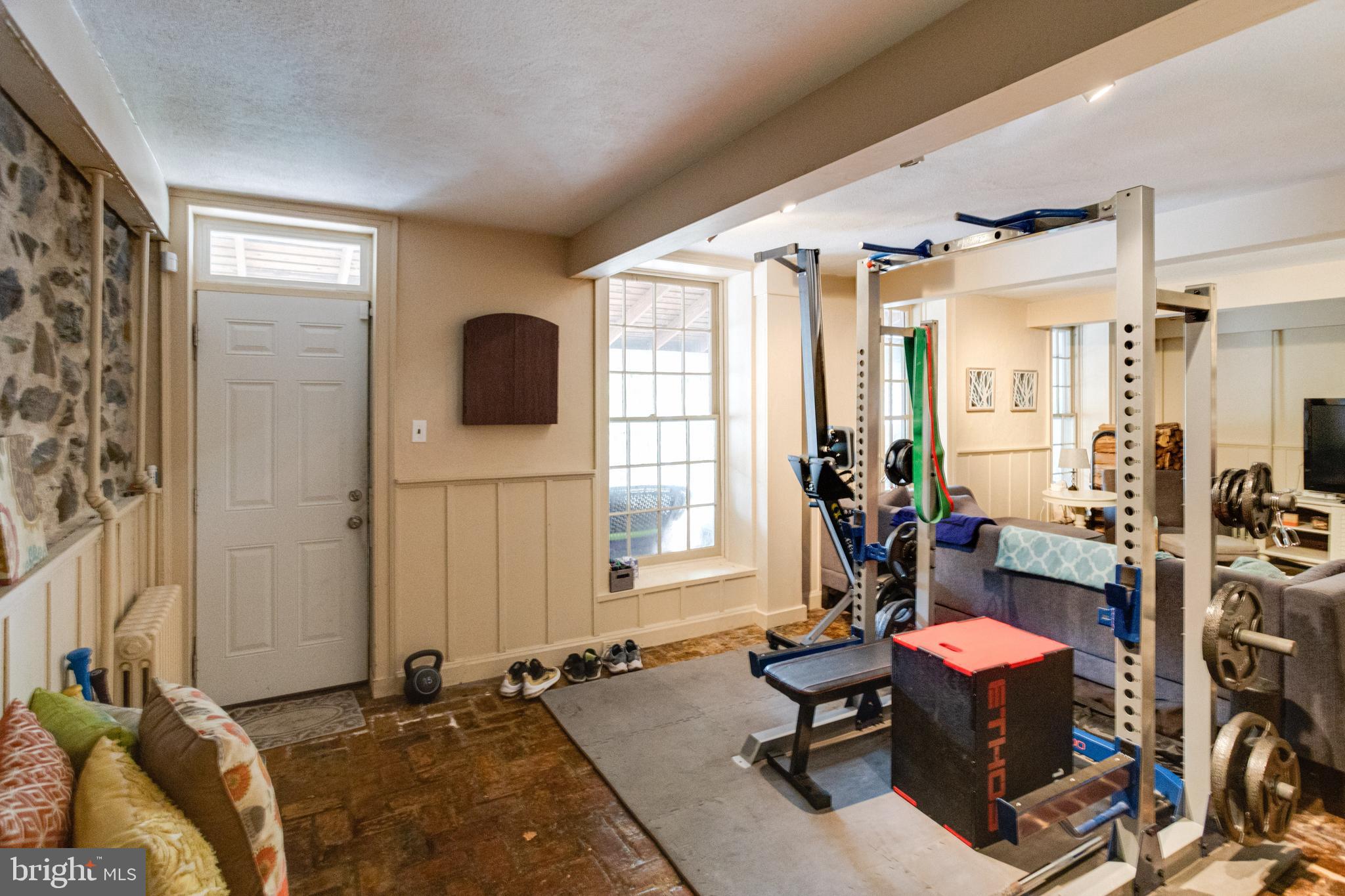 2411 Pickwick Road Baltimore, MD 21207 - Photo 51 of 85