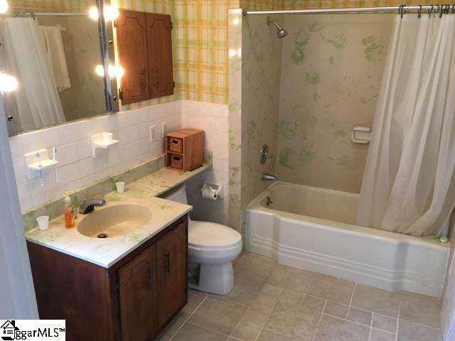303 Calvert Avenue Clinton, SC 29325 - Photo 18 of 28 Gallery Image 18