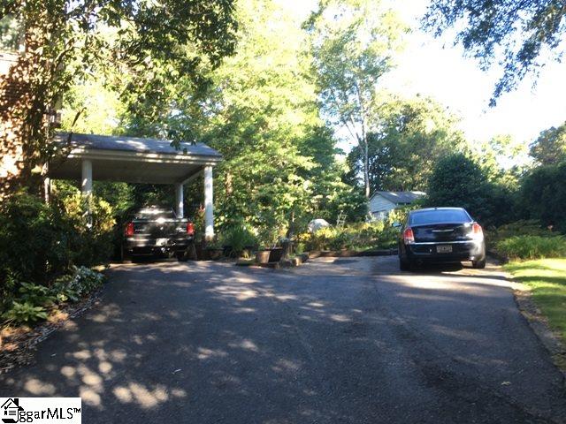303 Calvert Avenue Clinton, SC 29325 - Photo 10 of 28 Gallery Image 10