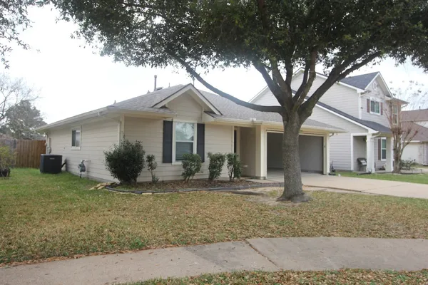 $1,625 | 19507 Winston Hill Drive, Cypress, TX 77433