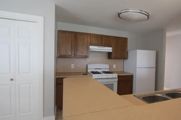 $1,625 | 19507 Winston Hill Drive, Cypress, TX 77433