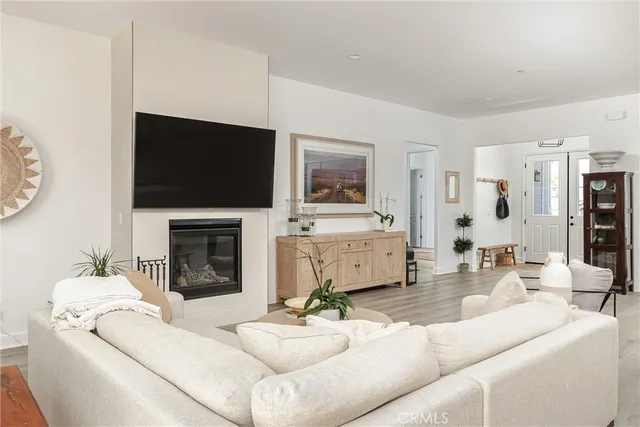 $1,155,000 | 1422 Black Oak Drive, Santa Maria, CA 93455